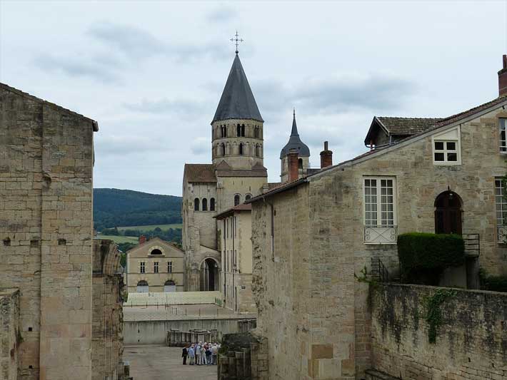 Romanische Kirche in der Abtei von Cluny